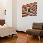 Boutique 3 0 4*