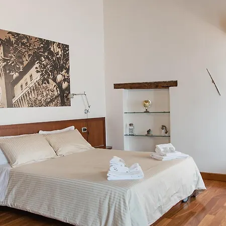 Boutique 3 0