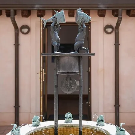 招待所 Boutique 3 0 4*