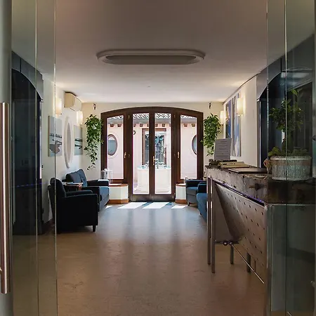 Boutique 3 0 4* Ferrare