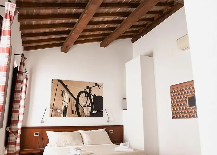 招待所 Boutique 3 0 4*